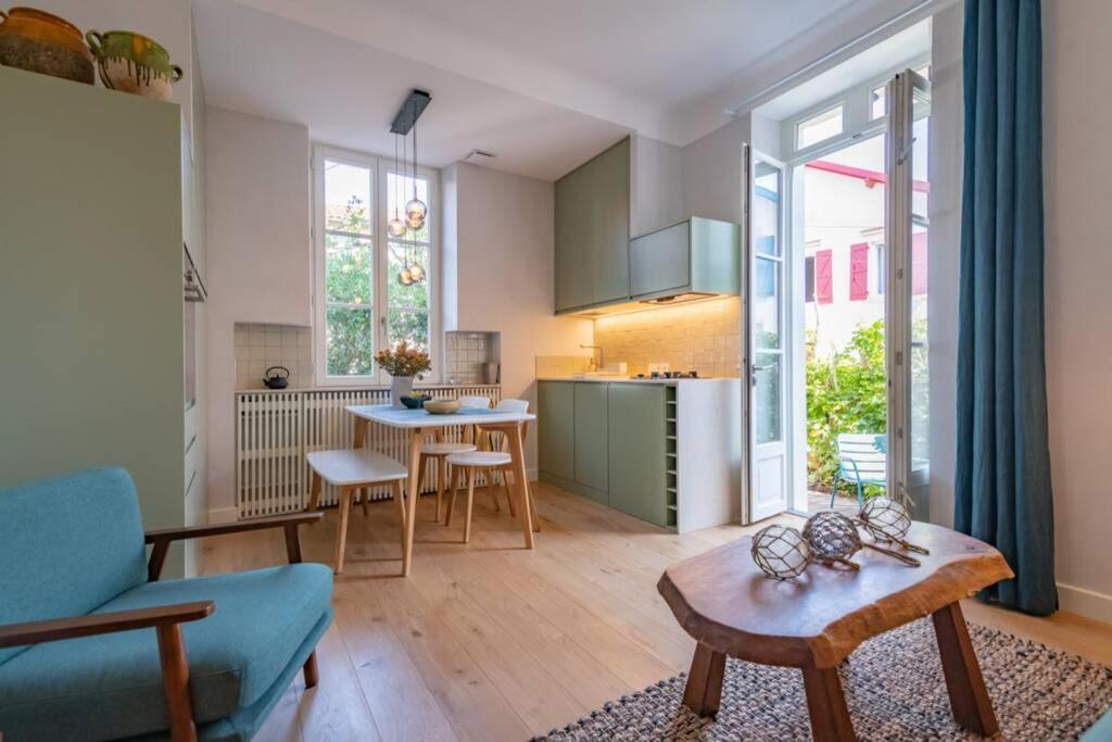 Cote Des Basques, Terrasse, Confort Et Qualite Biarritz Exterior photo